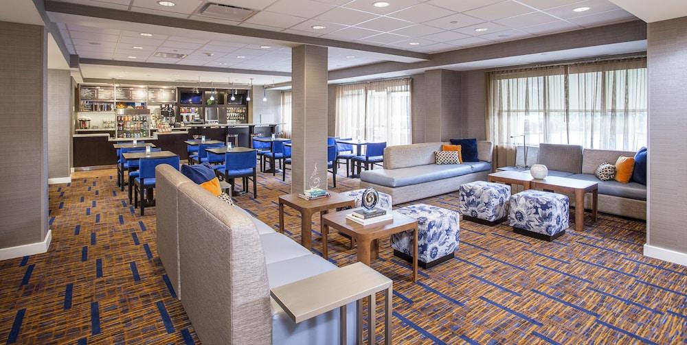 Отель Courtyard Binghamton Vestal Экстерьер фото