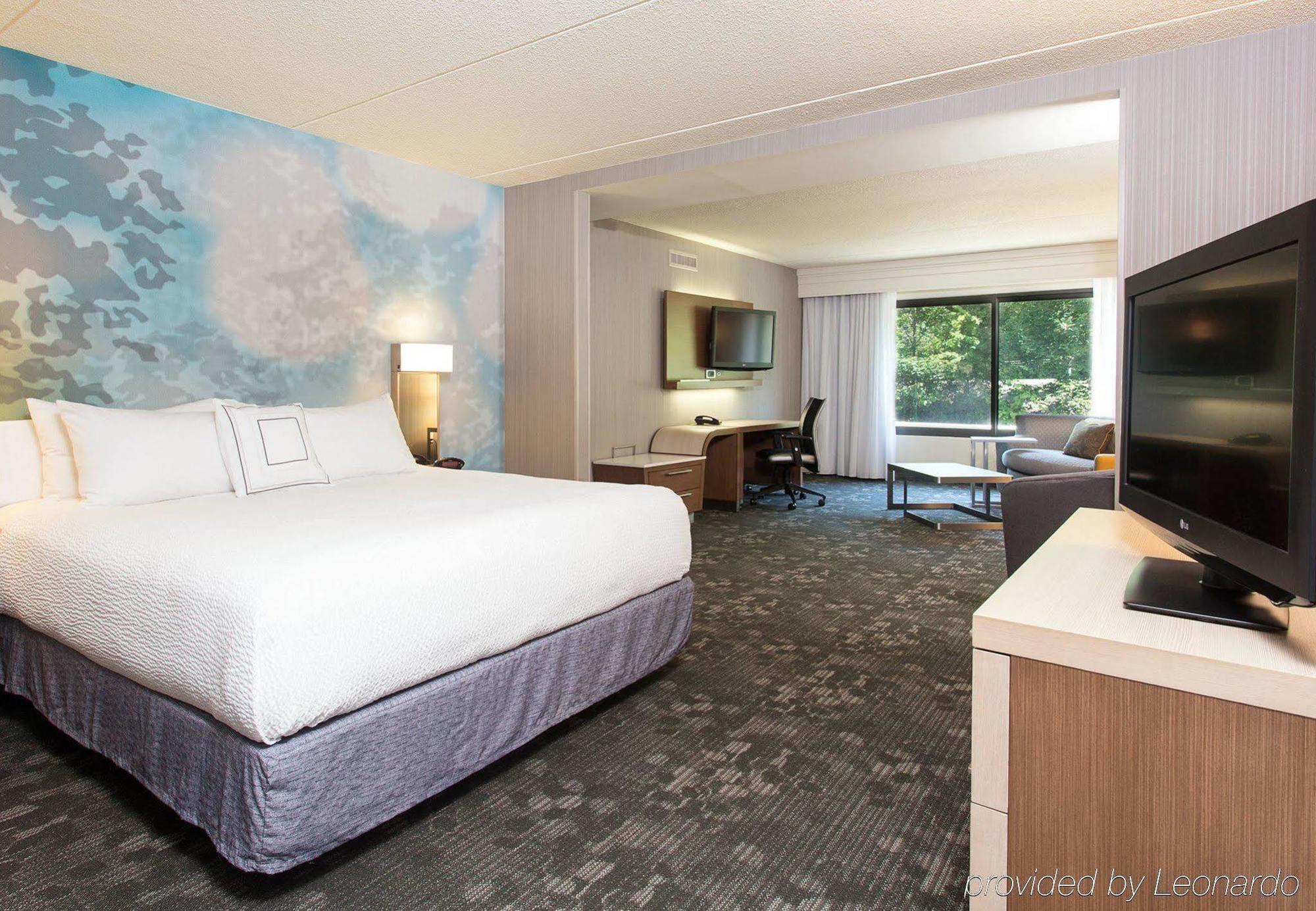 Отель Courtyard Binghamton Vestal Экстерьер фото